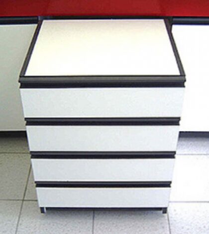 Meuble-a-quatre-tiroirs-de-60cm